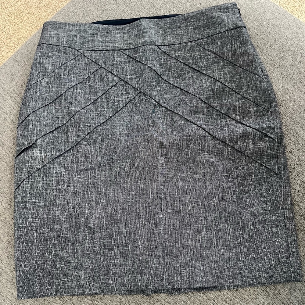 Heathered Navy pencil‎ skirt from The Limited. Size 10. Like new
